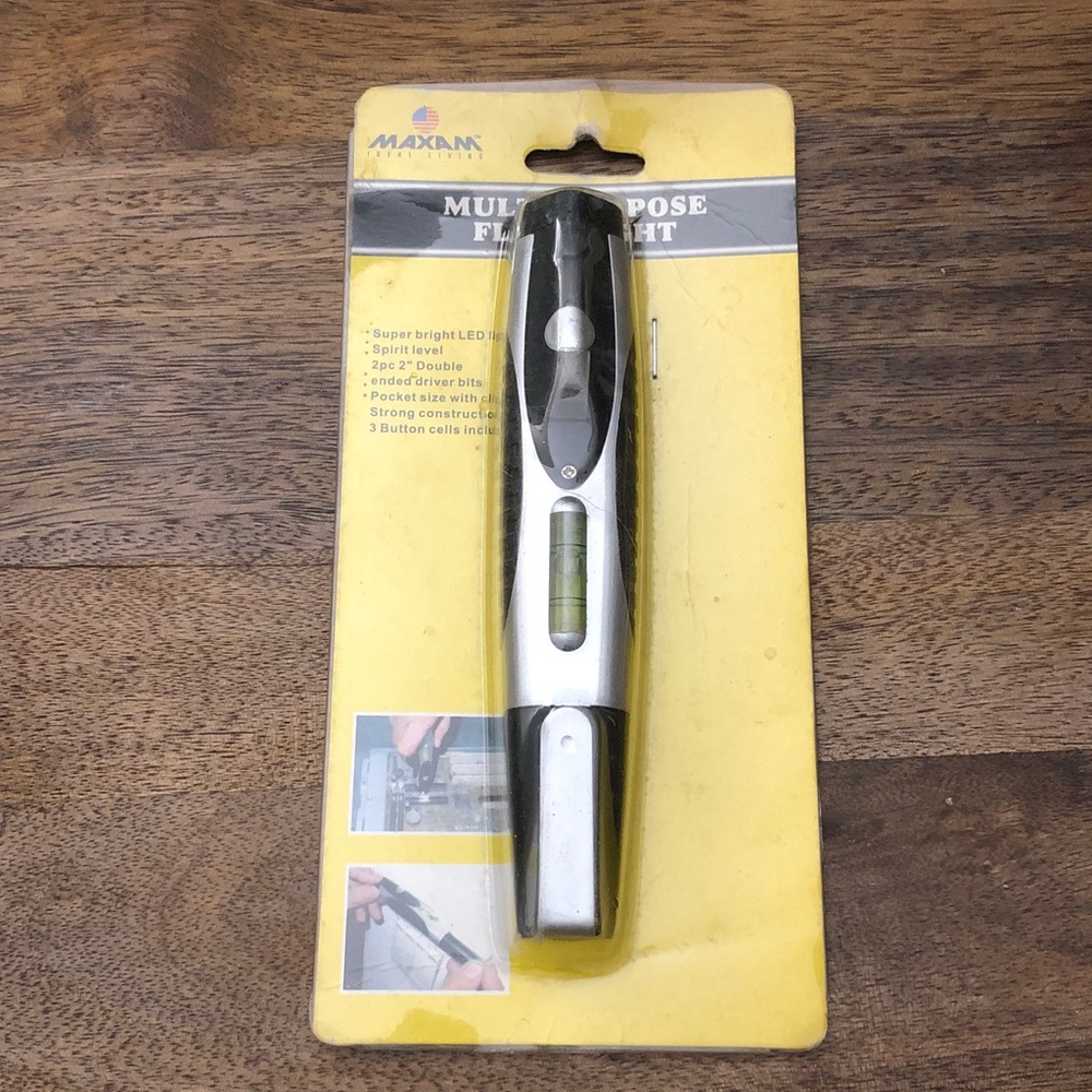 Maxam Multi-Purpose Flashlight Level - Black & Silver